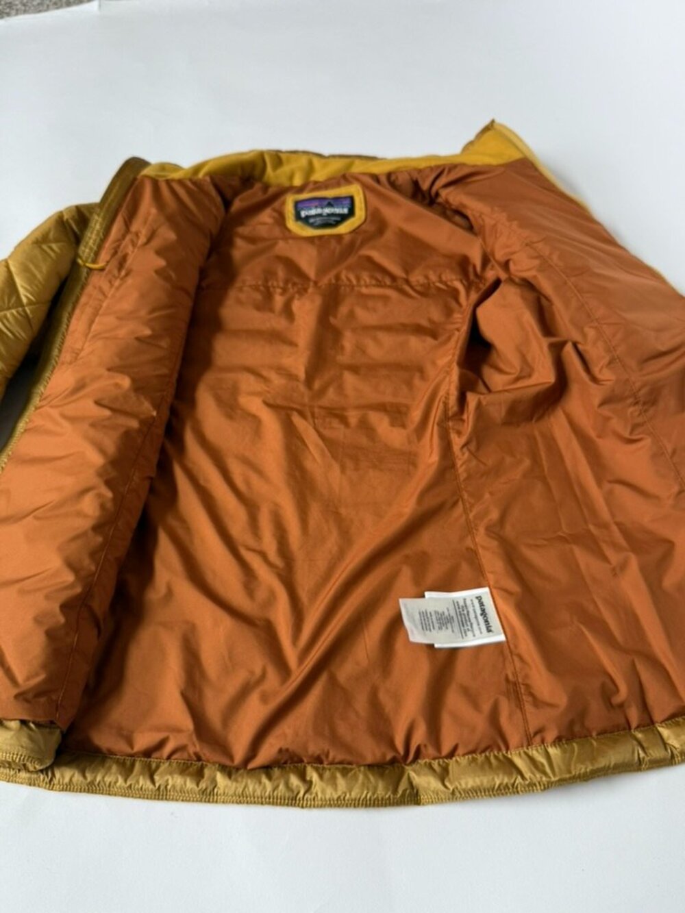 Patagonia Womens XS Yellow Radalie Jacket Buckwheat Gold Puffer Coat 27690 - Picture 6 of 8